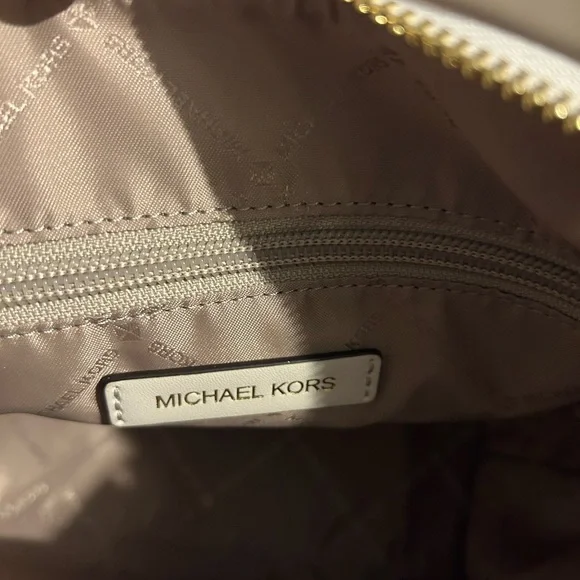 Michael Kors Cream and Tan Satchel - Picture 8 of 8